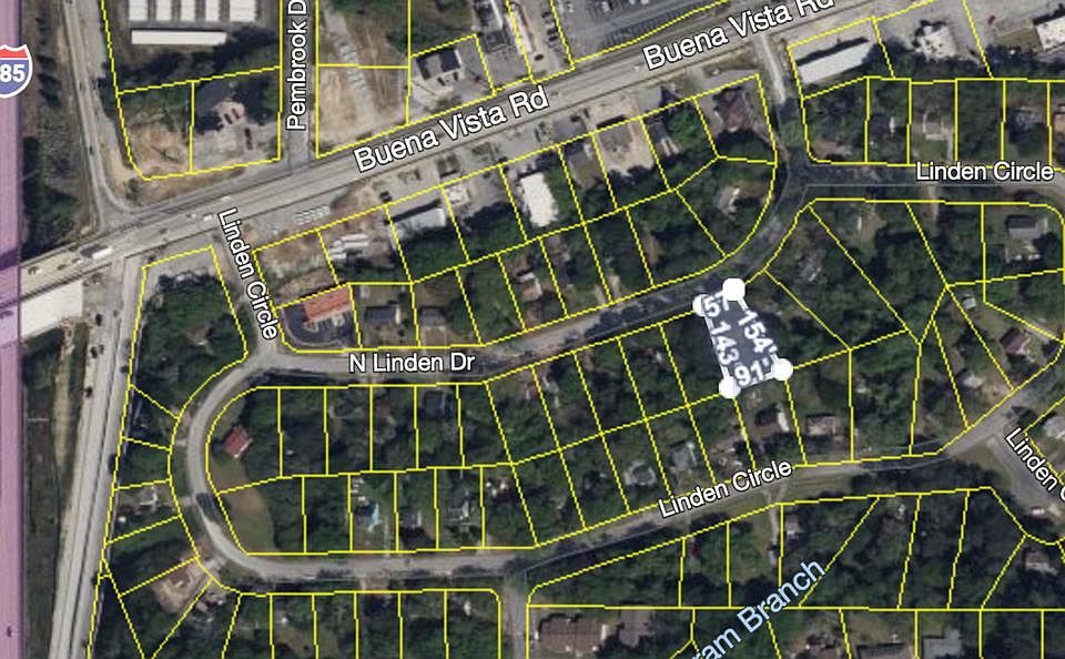 2nd image of 3926 N Linden Dr