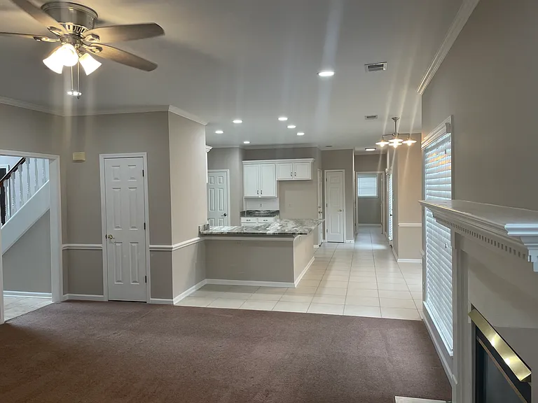 135 Cottonwood Dr — Photo 7