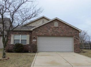 3927 Juniper Trl, Highland, IN 46322