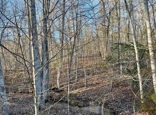 445 Saint George Dr, Crossville, TN 38558