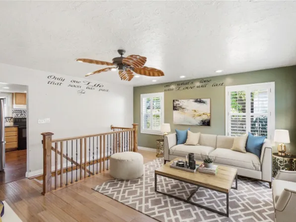 355 E 825 N, Centerville, UT 84014