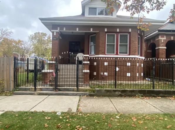 5752 S Maplewood Ave, Chicago, IL 60629