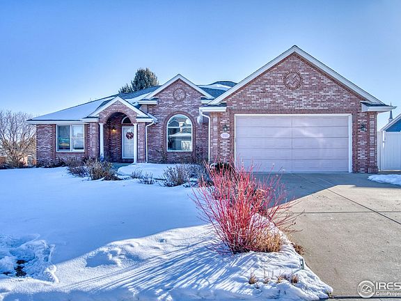 2nd image of 241 Sherwood Ct