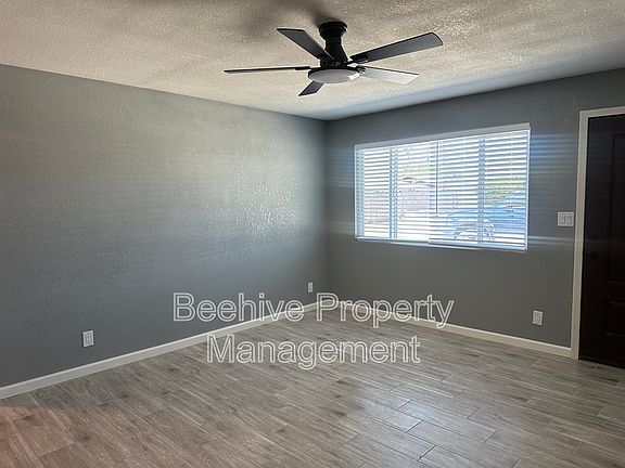 3rd image of 1315 W 4th St
