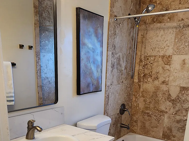 928 N 7th St #1 — Photo 15