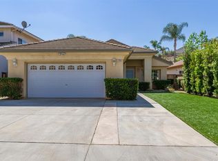 745 Bel Air Dr W, Vista, CA 92084