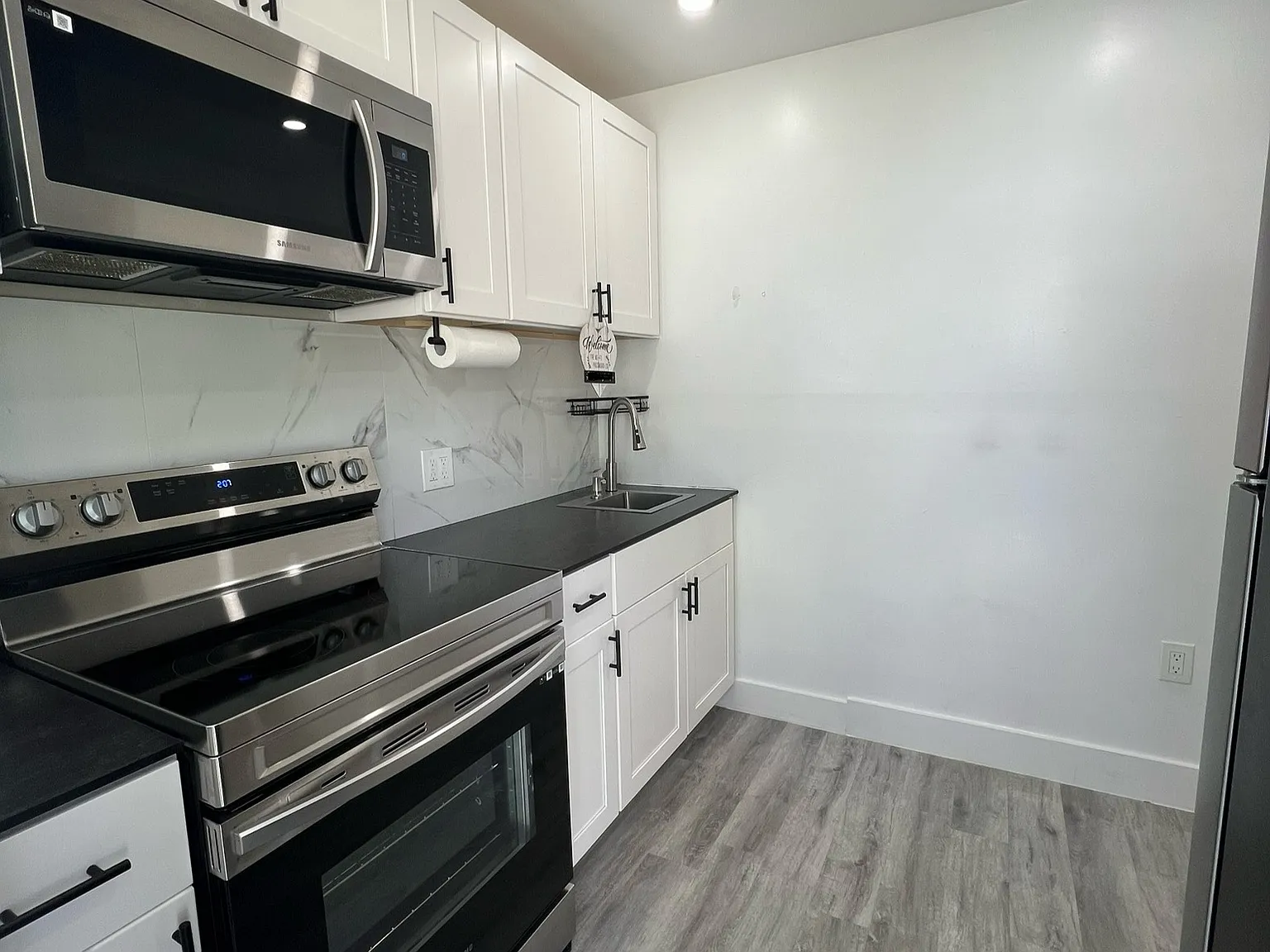 925 NW 59th St — Photo 3