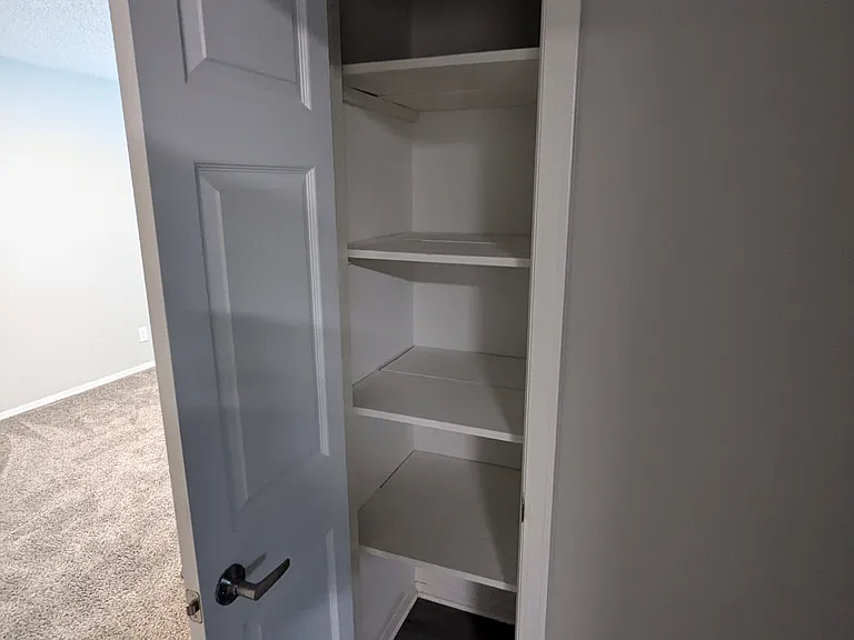 1978 E Wilkins Pl — Photo 10