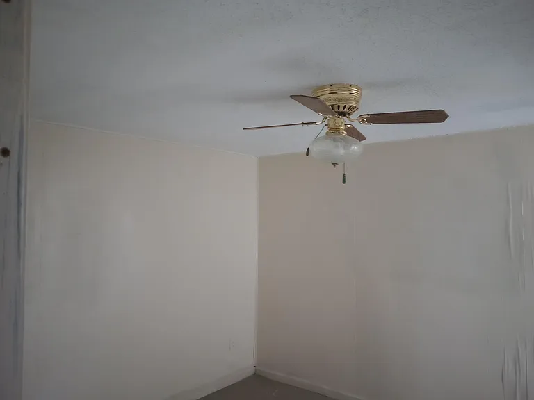 1107 Cabot St #4 — Photo 3