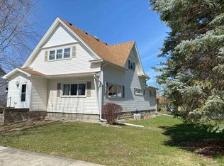 504 W Baldwin St, Saint Johns, MI