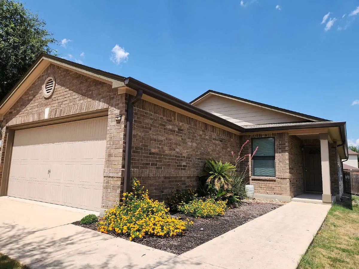 5709 Ping Way in Cibolo, TX 78108 — Photo 3