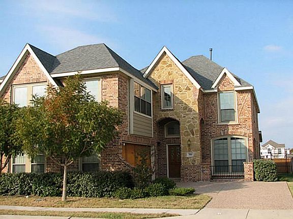 2nd image of 380 Parkvillage Ave