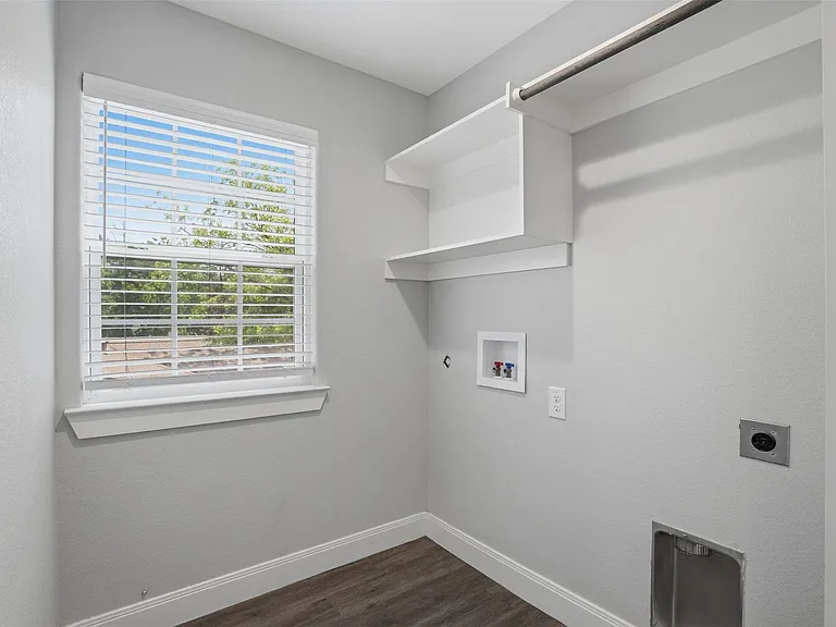 1022 W Shepherd St #1022 — Photo 17