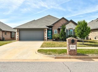 4232 NW 155th St, Edmond, OK 73013