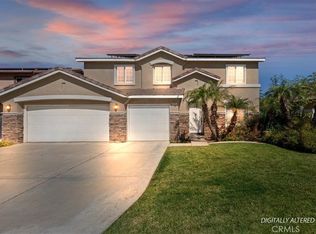 825 Derby St, Corona, CA 92882