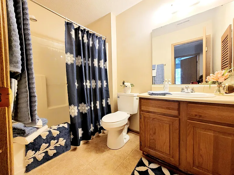 4072 Ryland Dr — Photo 5