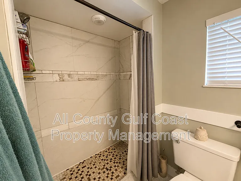1737 Bonitas Cir — Photo 8