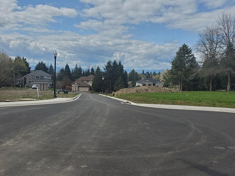 2nd image of 4107 NE 138th Cir