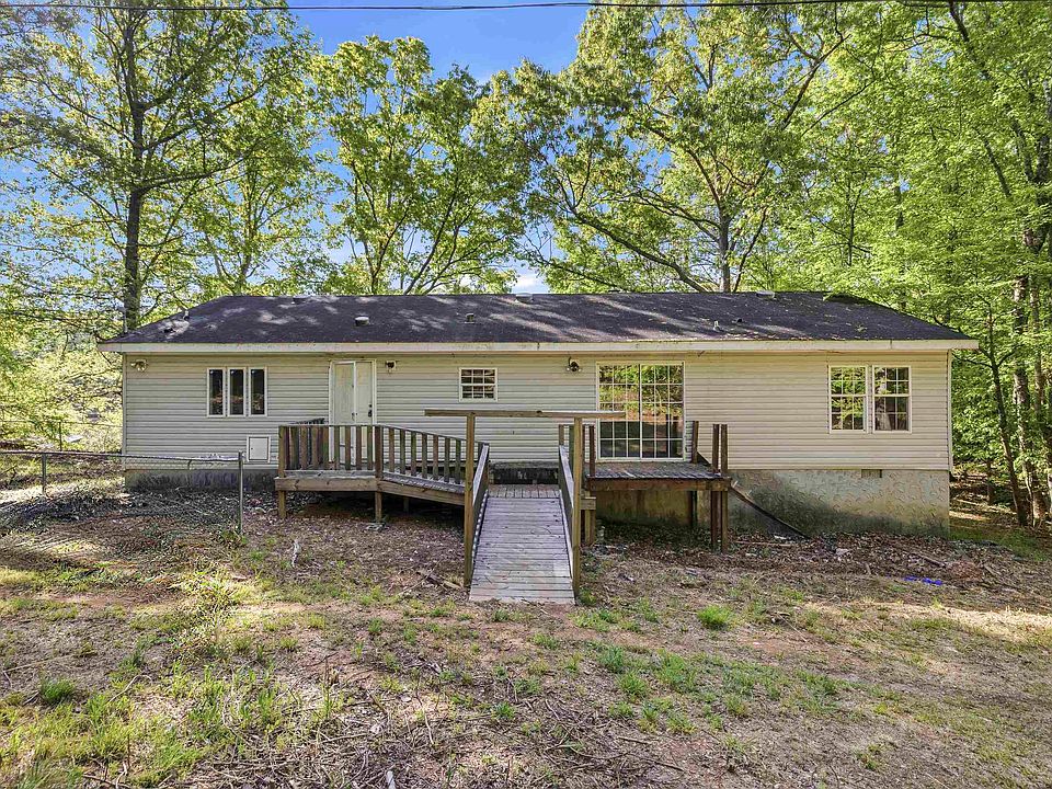 1st image of 245 Sweet Gum Ln