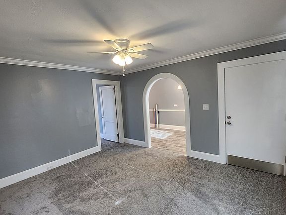 5th image of 406 N College St