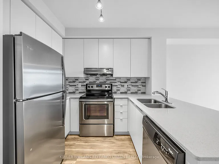 3563 Lake Shore Blvd W #708 — Photo 12