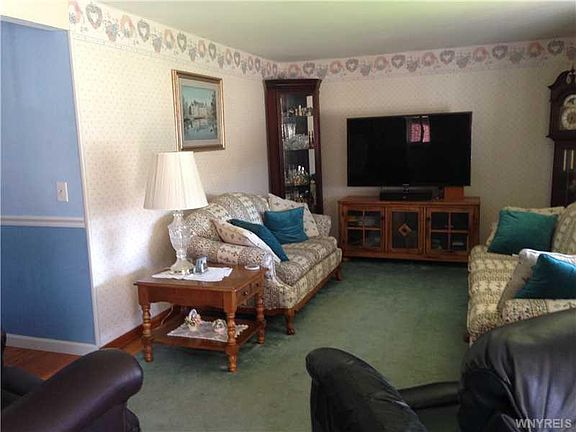 5th image of 26 Bory Dr