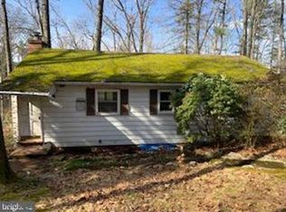 7805 Appleby Rd, Harrisburg, PA 17112