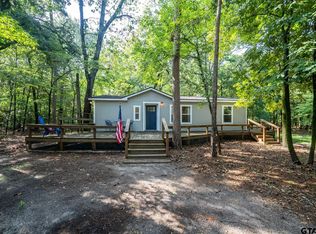 203 King Arthur Ct, Scroggins, TX 75480