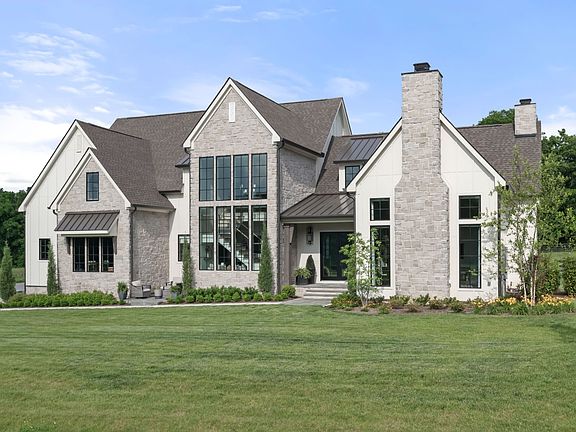 2nd image of 1936 Silver Fox Rd