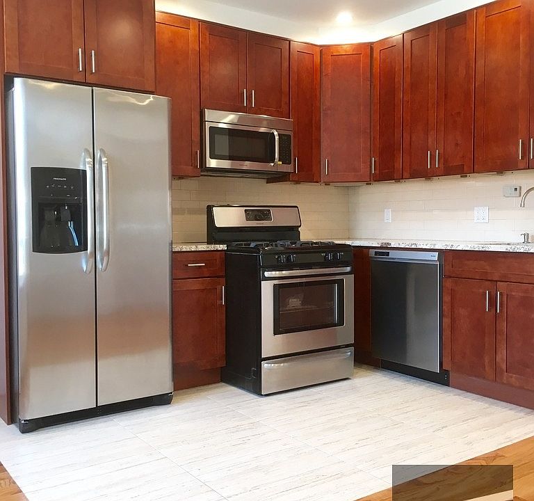 1st image of 2609 21st St #1