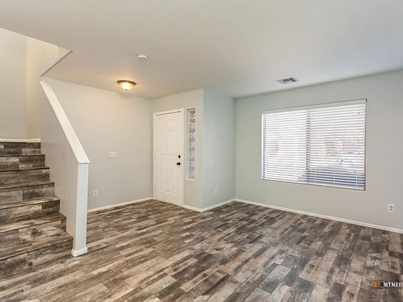 4th image of 42587 W Colby Dr