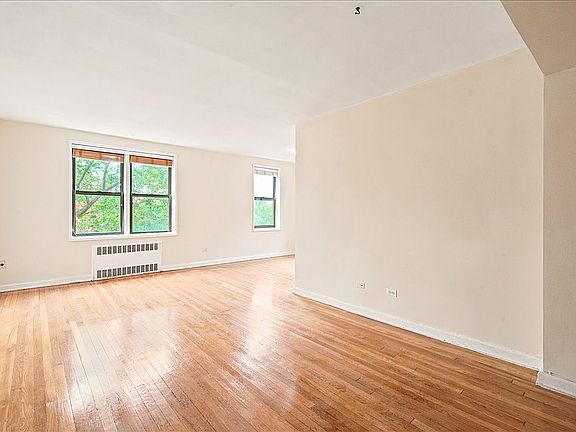 5th image of 10212 65th Ave APT C35