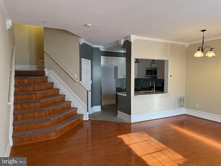 1959 Camelia Ct — Photo 9