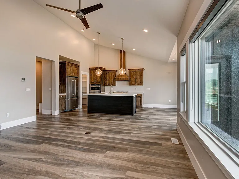 11091 N Shoreline Dr — Photo 6