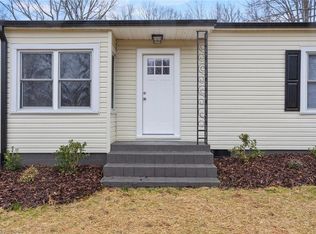 624 Hawthorne Dr, Asheboro, NC 27205