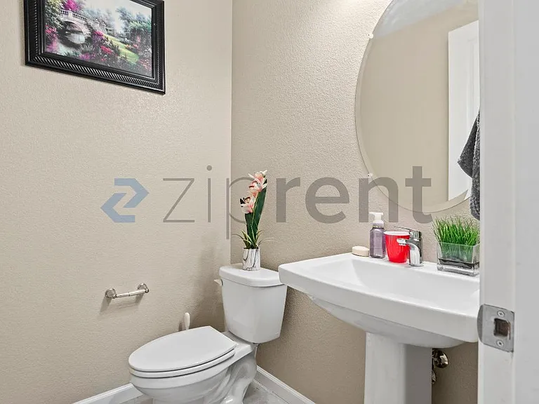 813 Stickney Way — Photo 21