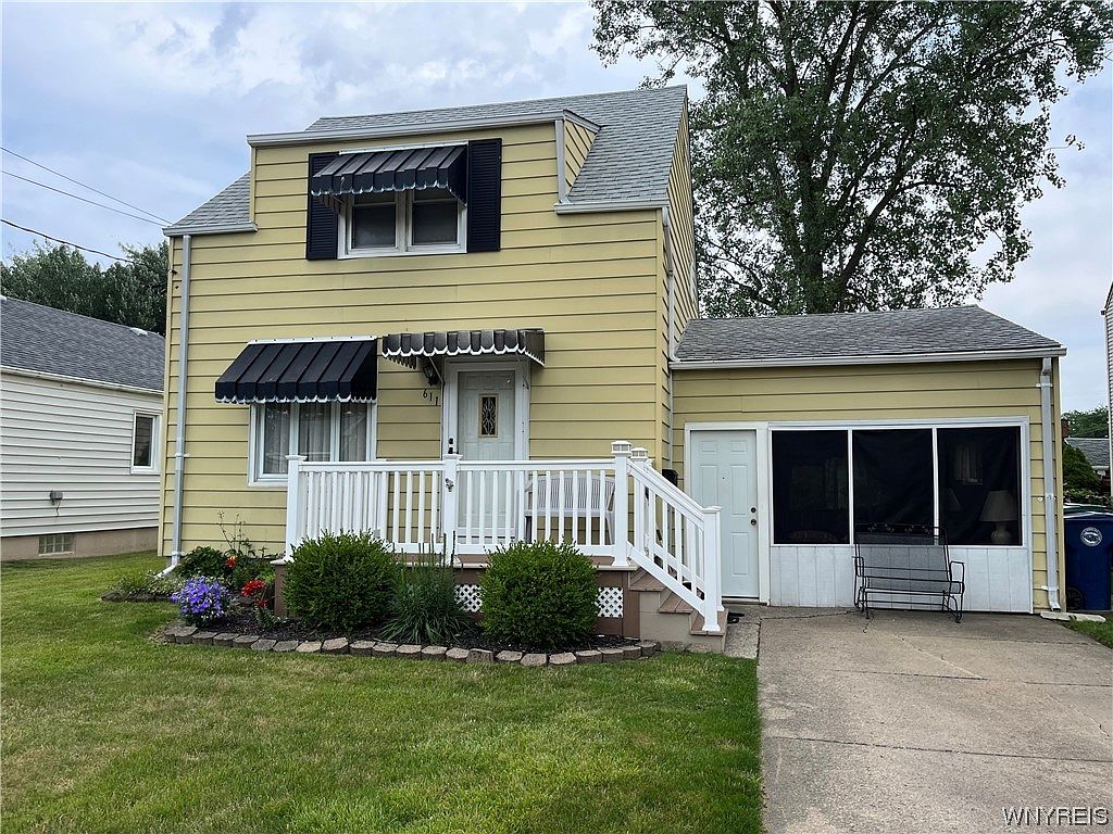 611 73rd St, Niagara Falls, NY 14304 | Zillow