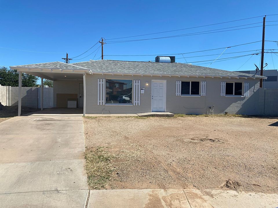 New outdoor paint with 2 car driveway, no plans to update landscaping done.