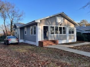 1104 9th Ave, Midfield, AL 35228