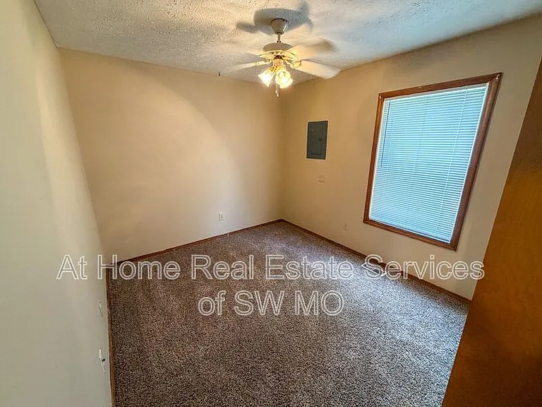 750 S Campbell Ave #750-B — Photo 6