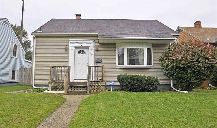 1st image of 921 E Eckman St