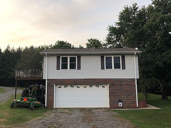 2nd image of 110 Kingsdale Dr