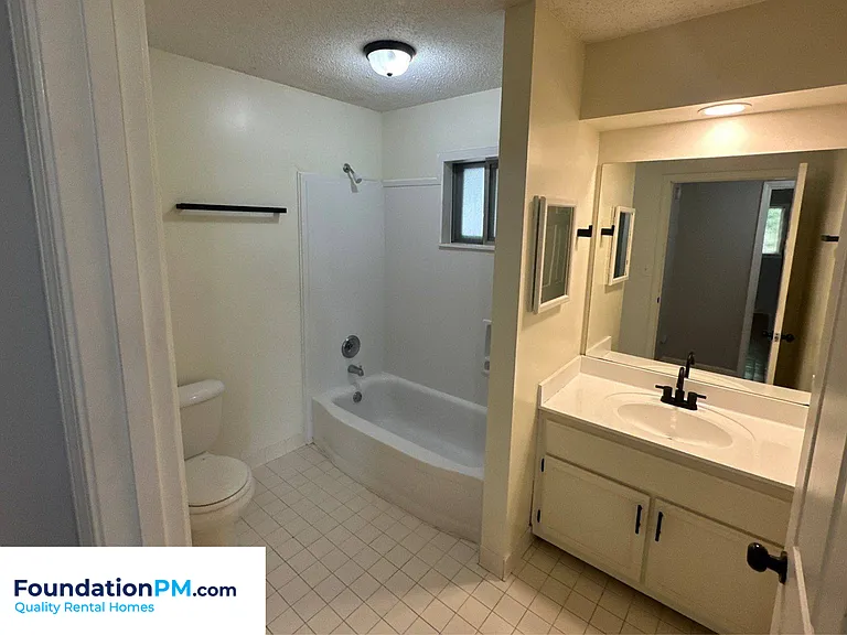 34 N Idlewild St #3 — Photo 12