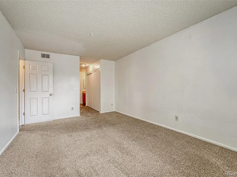 491 S Kalispell Way #101 — Photo 26