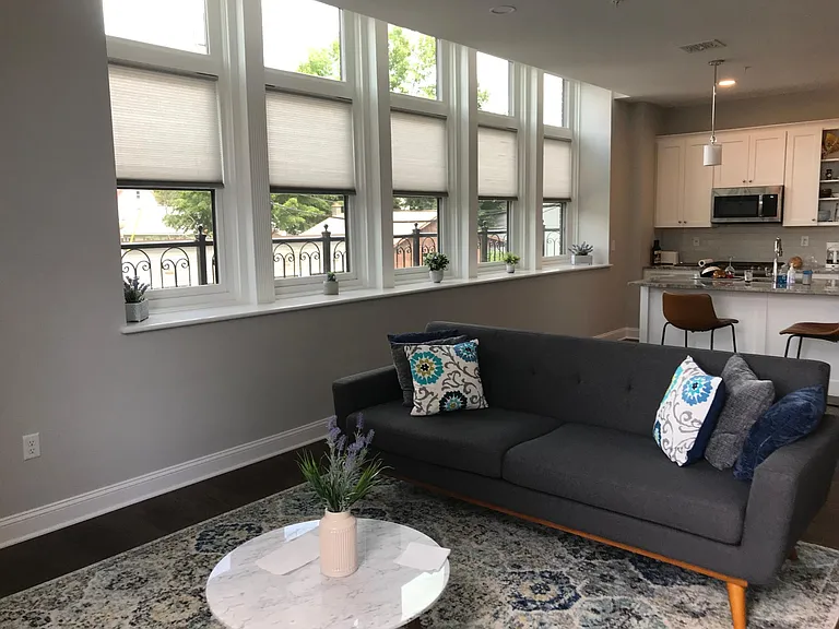 77 Van Dam St #206 — Photo 5