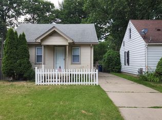 35838 Oregon Ave, Westland, MI 48186