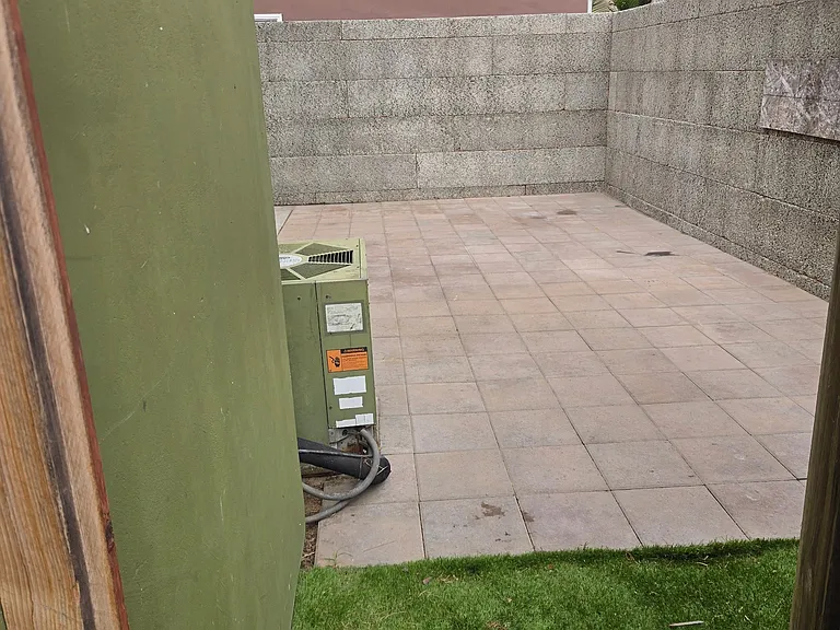 523 Hart Dr #5 — Photo 16