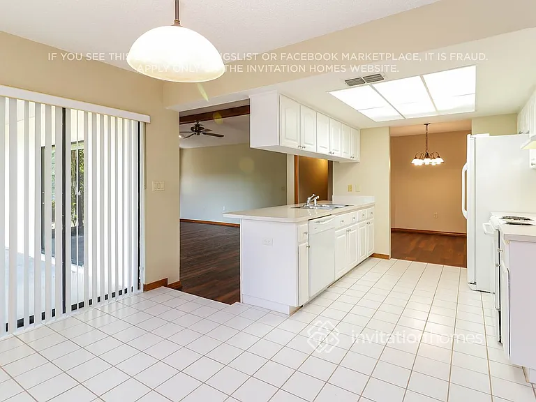 7317 Bramblewood Dr — Photo 8