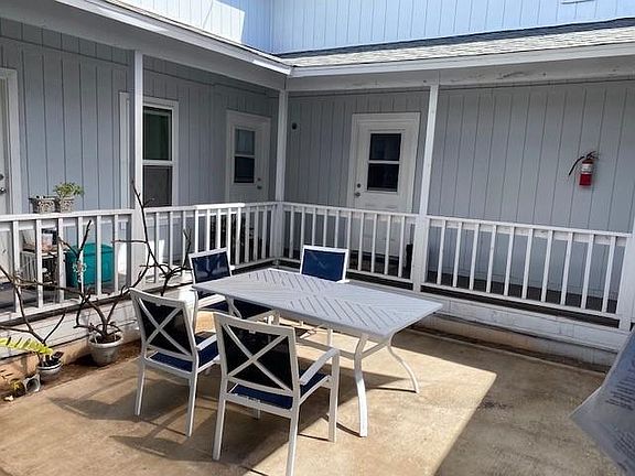 3rd image of 50 Hoonani St
