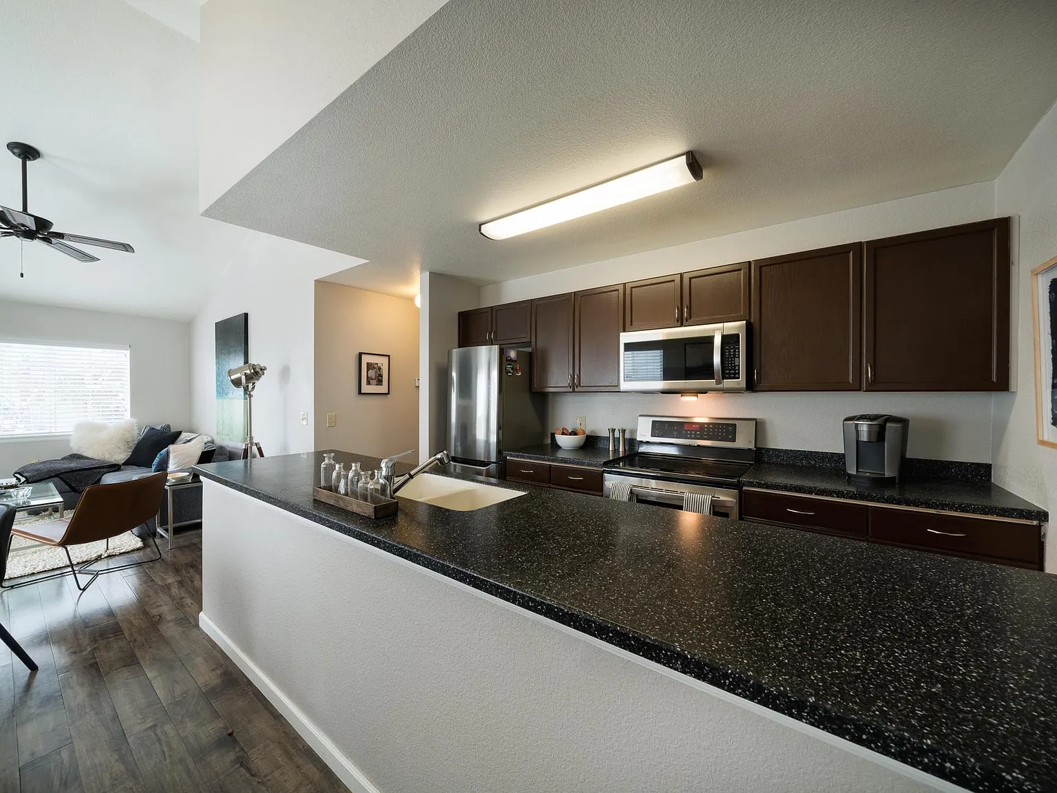1604-1604 Crazy Horse Cir — Photo 4